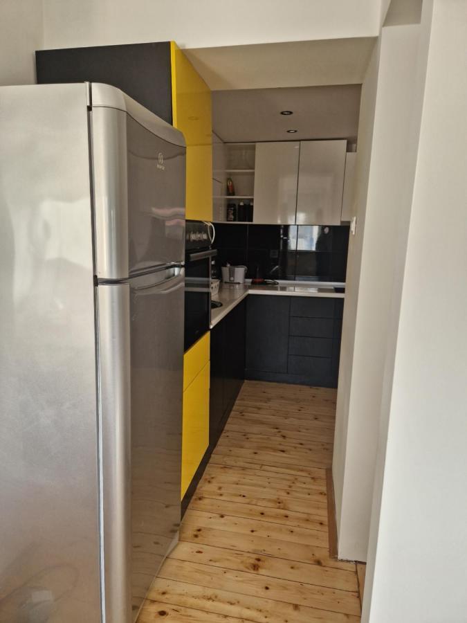 Comfy Center Apartment Скопие Екстериор снимка